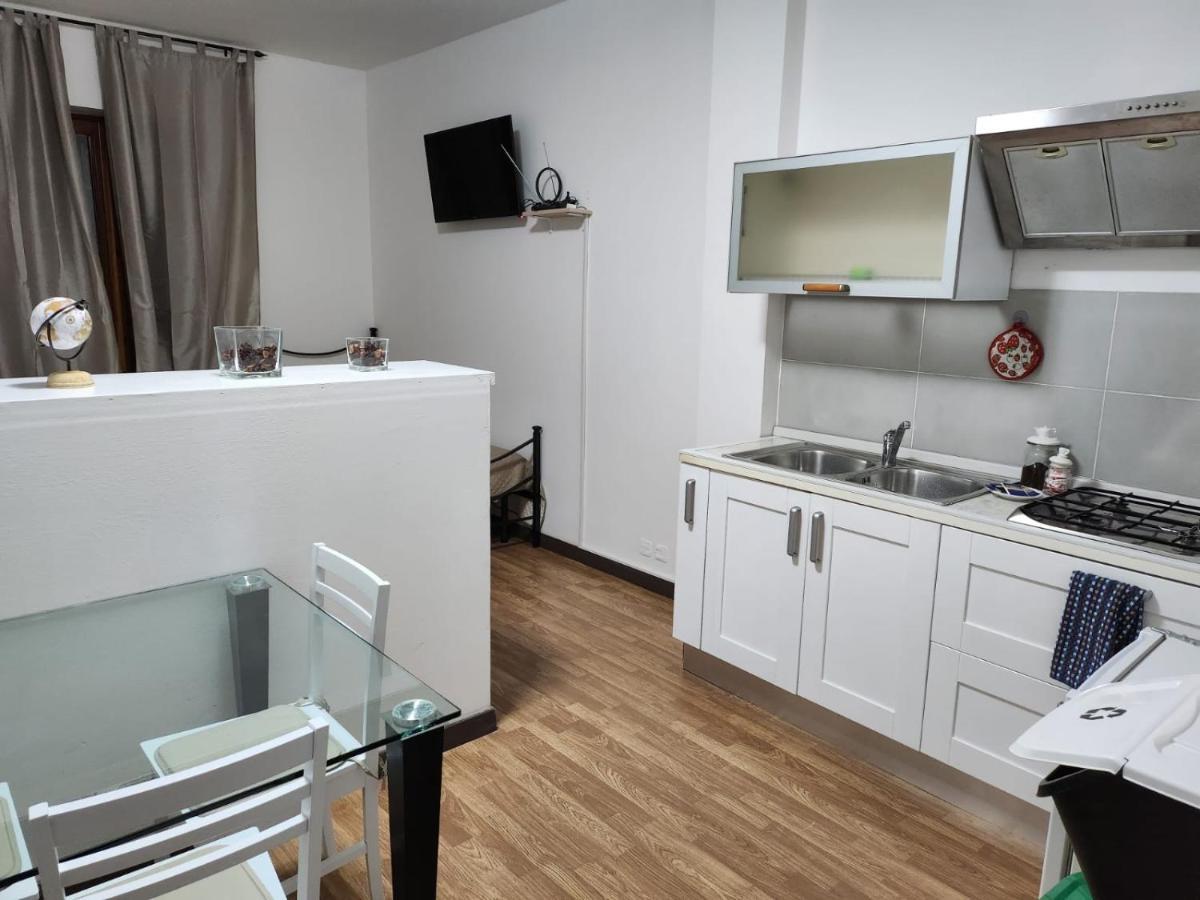 Your Home Outlet 4 세라발레스크리비아 외부 사진